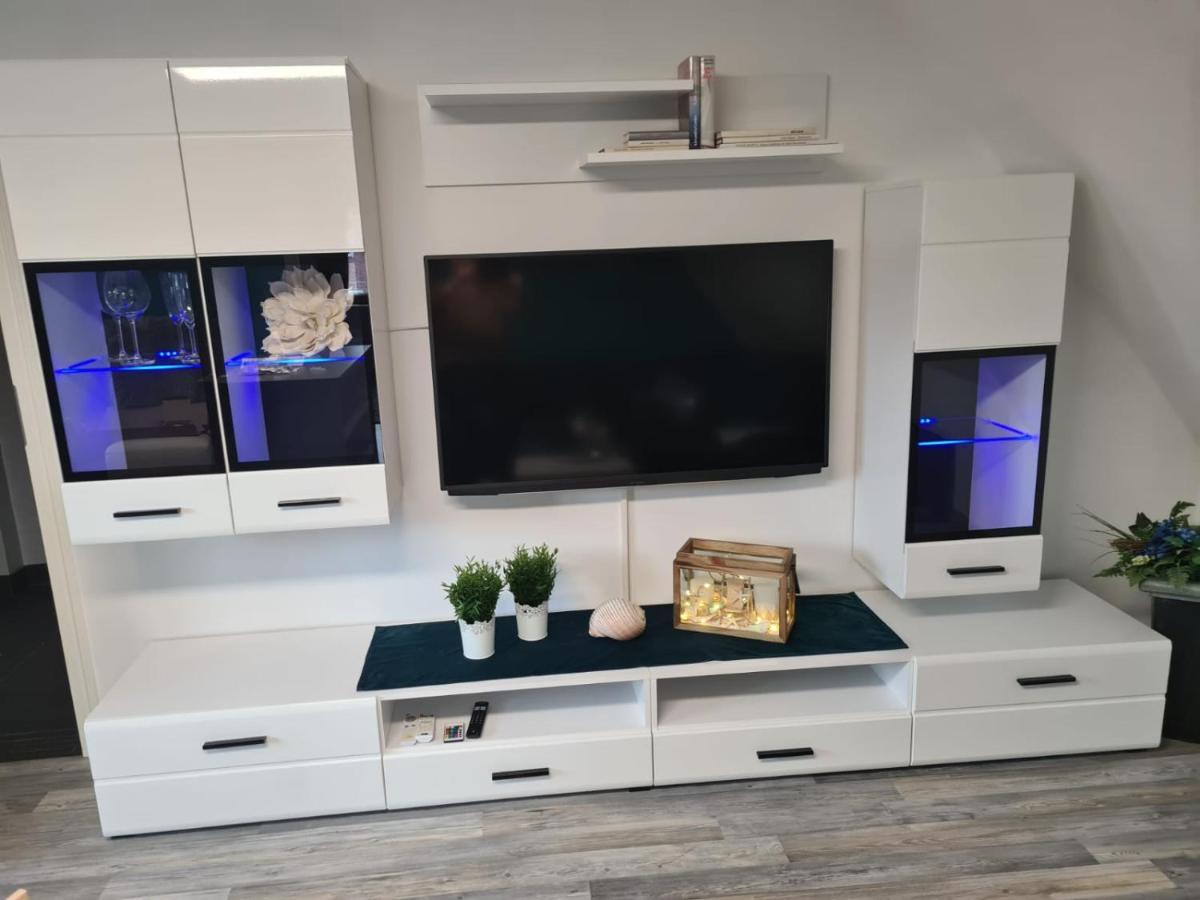 Exklusive Ferienwohnung Nahe Der Nordsee Wesselburen ภายนอก รูปภาพ