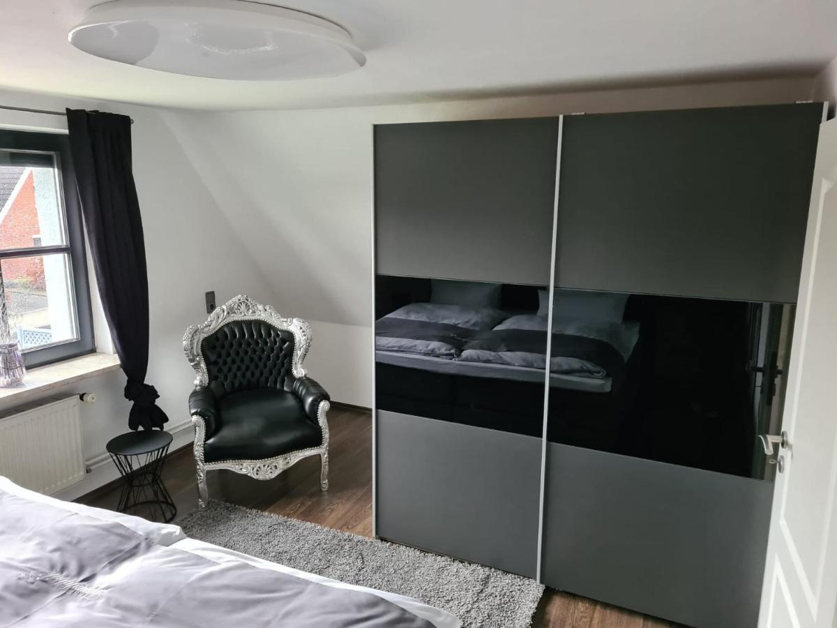 Exklusive Ferienwohnung Nahe Der Nordsee Wesselburen ภายนอก รูปภาพ